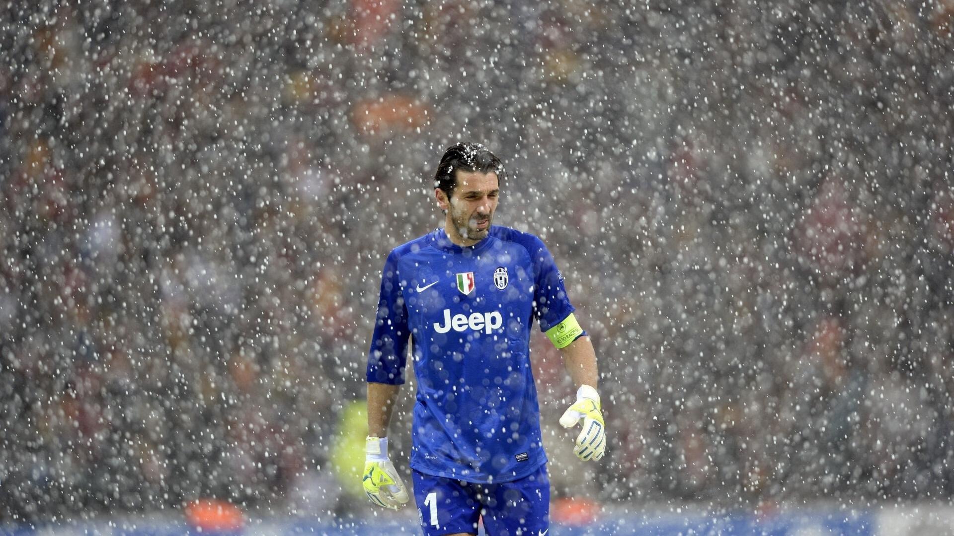 国羽新星闪耀全英赛，力克强敌晋级四强