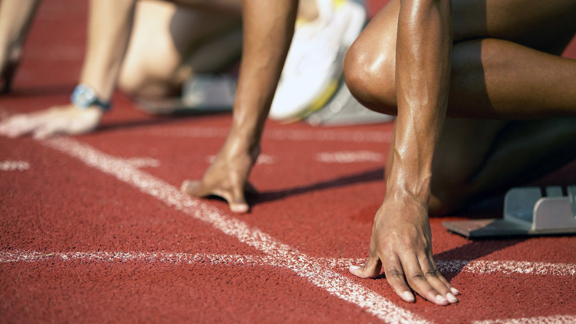 中国冰壶队世锦赛表现亮眼,新生代选手展现强大潜力